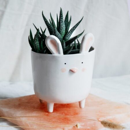 ceramiczna doniczka królik